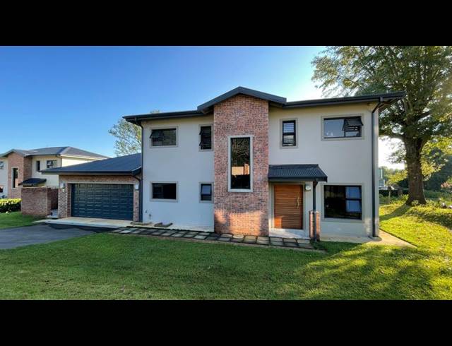 3 BEDROOM TOWNHOUSE FOR SALE IN LEONARD